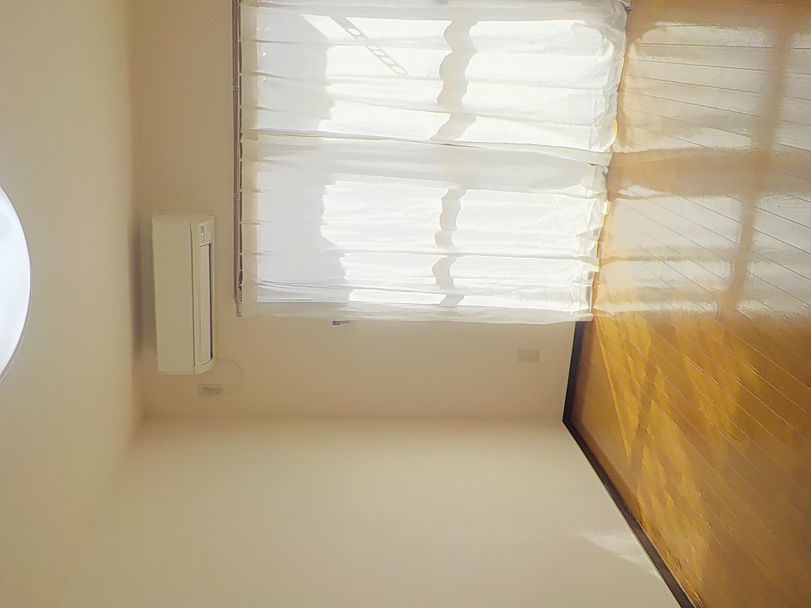 居室・リビング　（同じ間取りの別部屋の写真です）