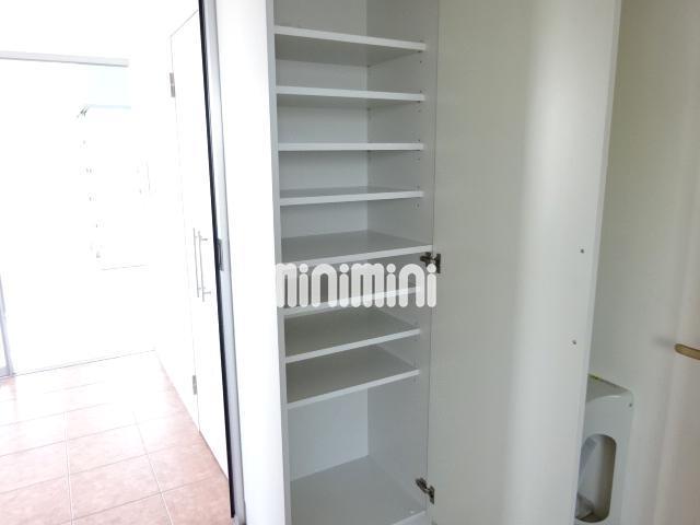 玄関　シューズボックス