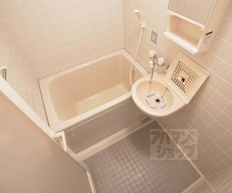 バス・シャワールーム　セパレートです