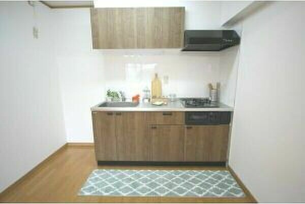 キッチン　写真は類似です。