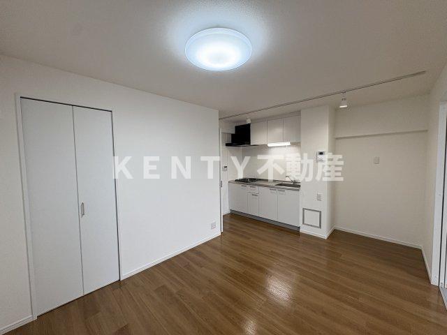 居室・リビング　こちらのリビングで趣味の時間をお楽しみください