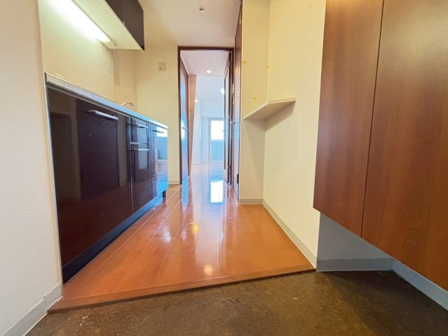 玄関　詳細は、RISUMO江坂本店までお問合せください♪