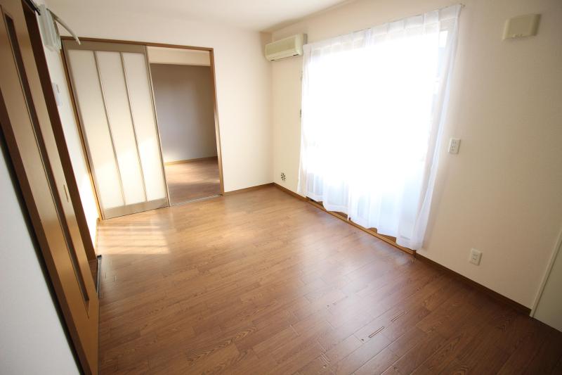 その他設備　ダイニングのエアコン