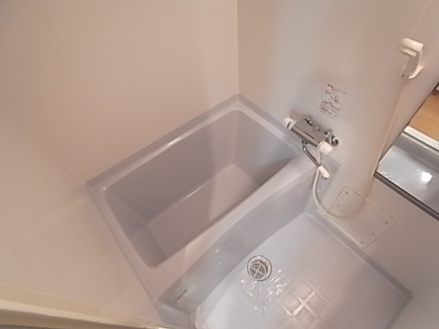 バス・シャワールーム　バスルーム