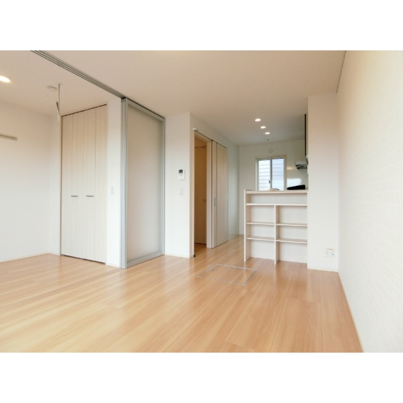 居室・リビング　図面と現状に相違がある場合には現状を優先