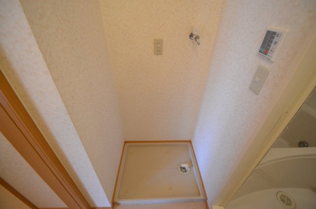 その他　こちらは洗濯機置き場です☆