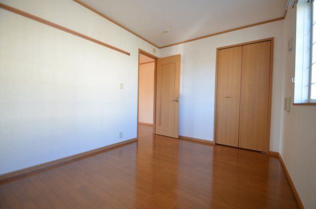 居室・リビング　キレイな洋室です♪