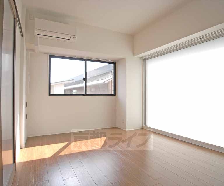 居室・リビング　明るい室内です