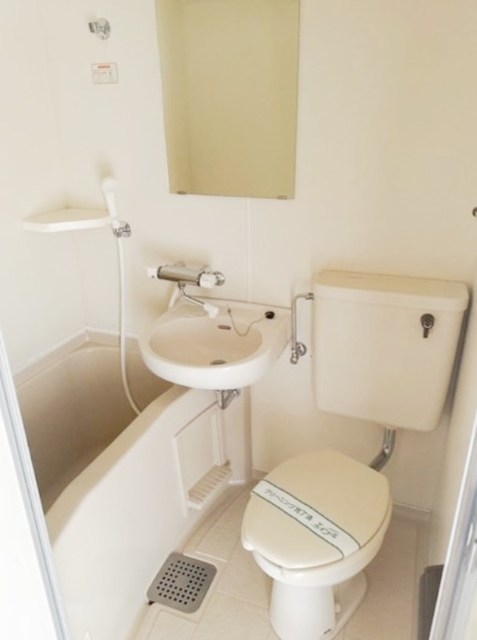 バス・シャワールーム　別部屋同仕様