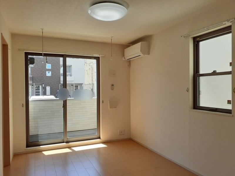 居室・リビング　図面と現状に相違がある場合には現状を優先