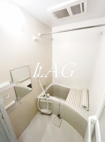 バス・シャワールーム　お風呂です。