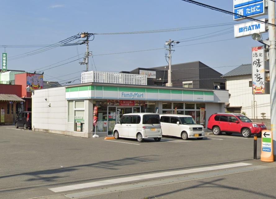 コンビニ　ファミリーマート徳島南田宮店（コンビニ）まで953m