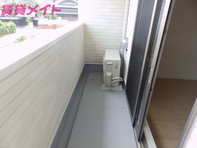 バルコニー　同型タイプ画像
