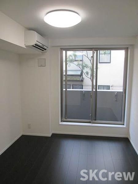 居室・リビング　別号室の写真です