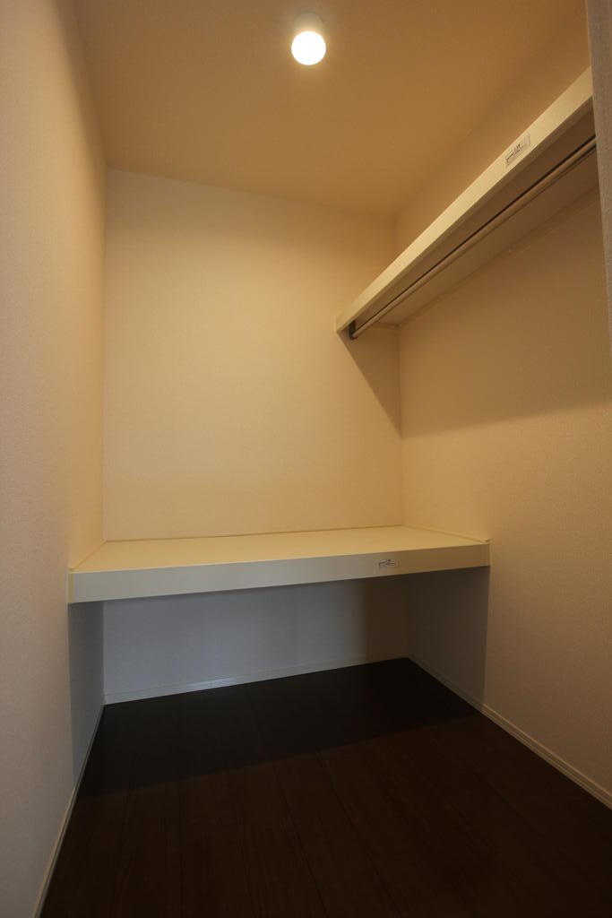 収納　同物件、別部屋の写真です。