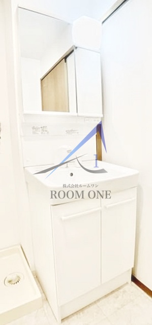 洗面設備　洗面台です。