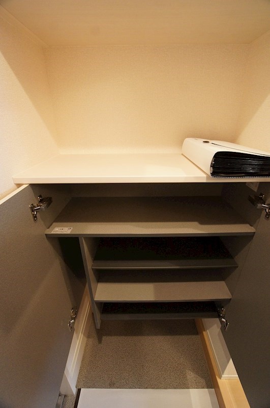 収納　シューズBOX※別のお部屋のお写真になりますので実際とは異な