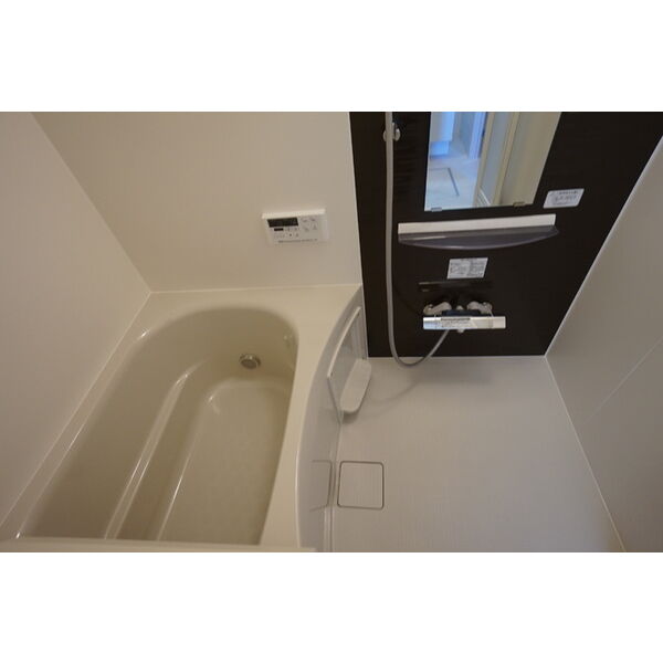 バス・シャワールーム　浴室