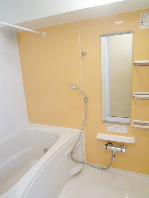 バス・シャワールーム　バスルーム