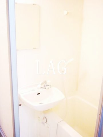 バス・シャワールーム　お風呂です。