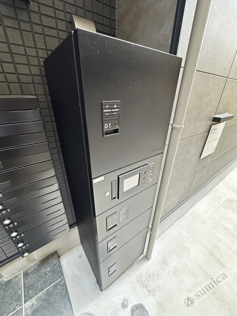 その他共有部分　便利な宅配ボックスを完備しております♪♪