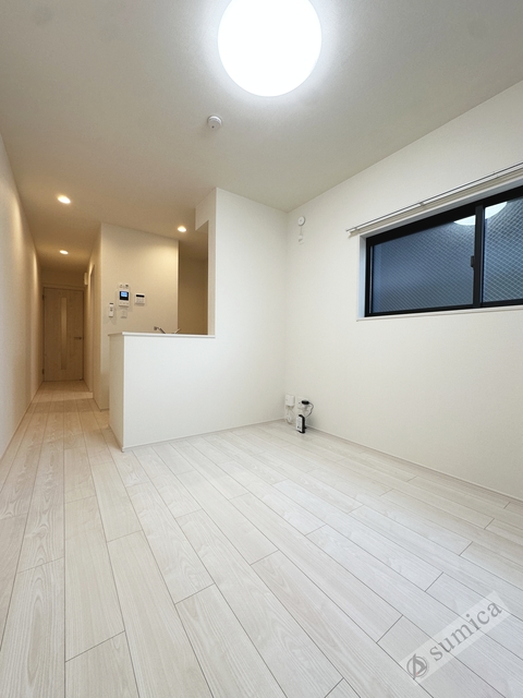 居室・リビング　ネットは無料で利用可能です♪♪