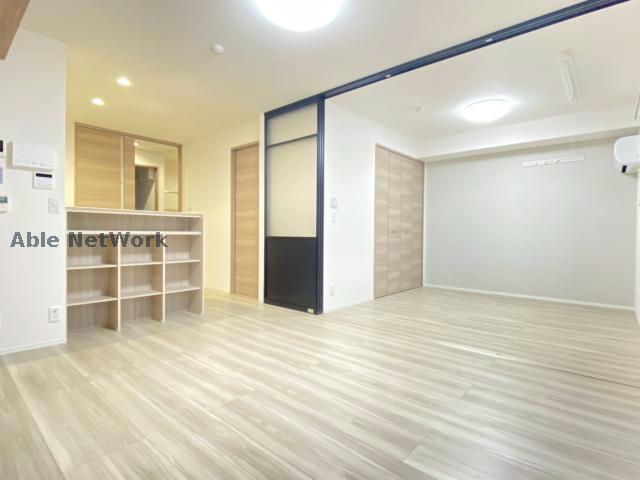 居室・リビング　同型