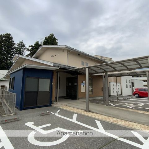 病院　滝小児科（病院）まで4m