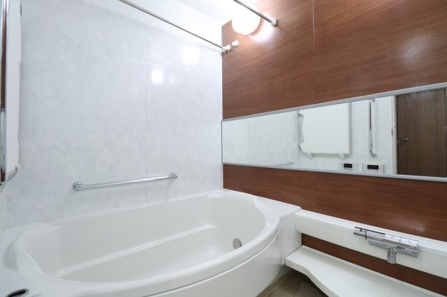 バス・シャワールーム　浴室