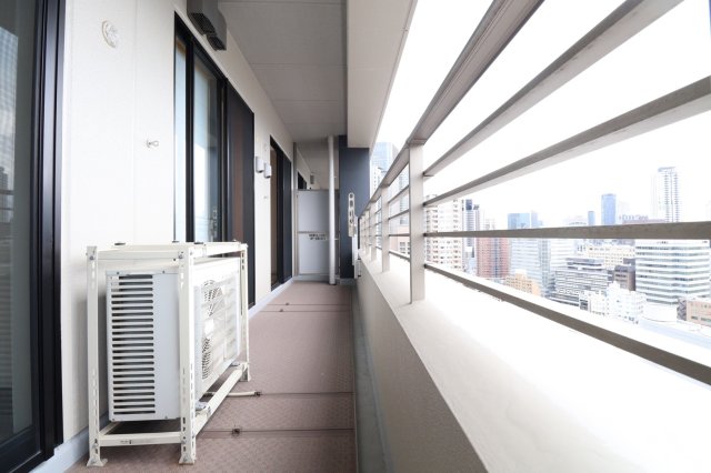 バルコニー　バルコニー