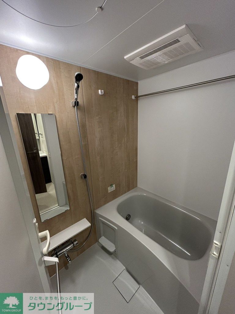 バス・シャワールーム　バス