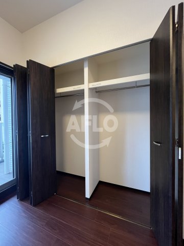 収納　プレジオ江坂SOUTH　クローゼット