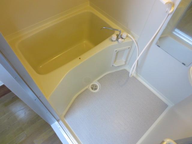 バス・シャワールーム　浴室