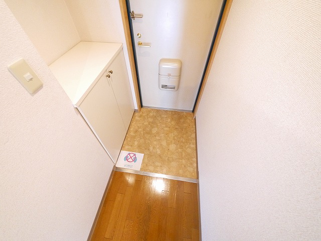 玄関　シンプルで使いやすい玄関です