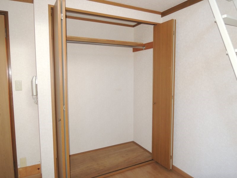 収納　大切な衣類を収納できるクローゼット