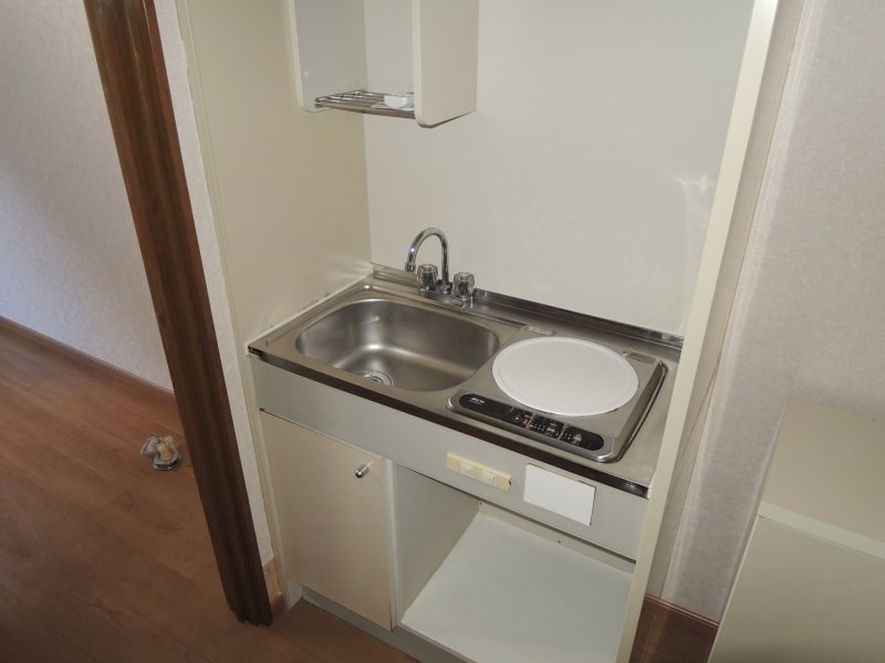 キッチン　お掃除らくらくのIHクッキングヒーター