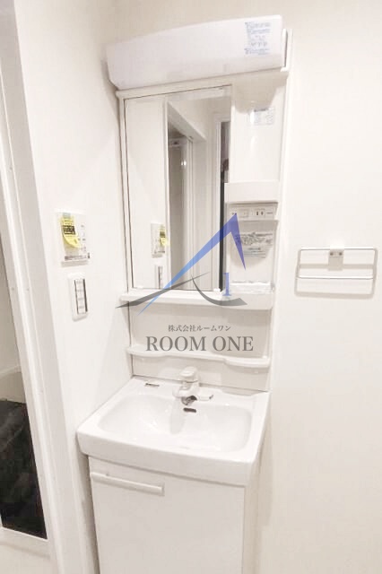 洗面設備　洗面台です。