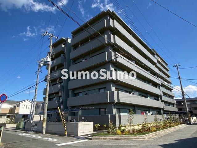 建物外観　落ち着いた雰囲気の外観です