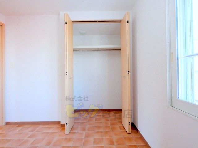 収納　各部屋にクローゼット付きです♪