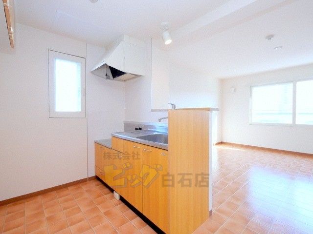 キッチン　人気の対面キッチンです♪