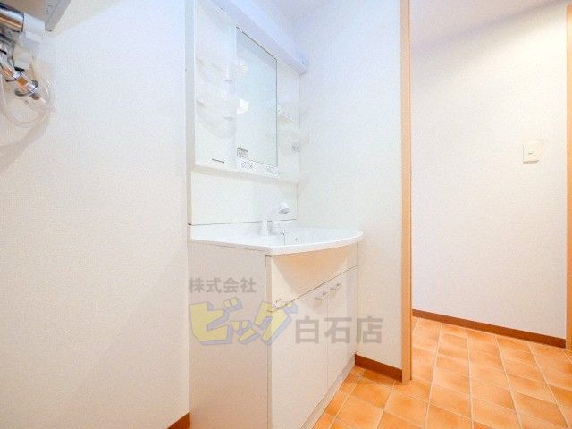 洗面設備　シャンプードレッサー完備しています♪