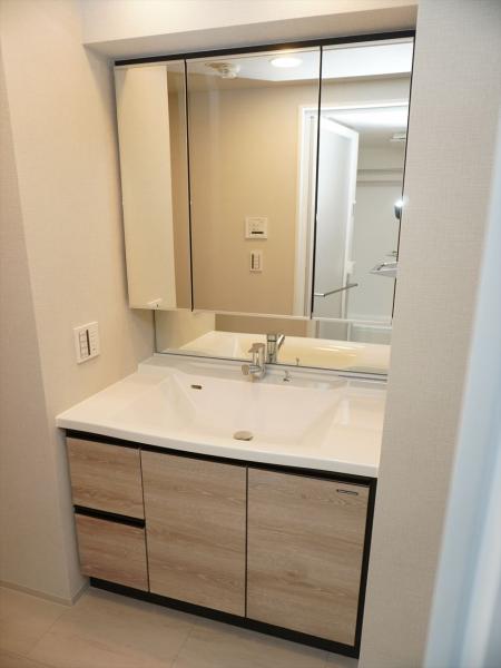 洗面設備　洗面所