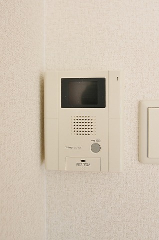 セキュリティ　TVモニタ付で安心です