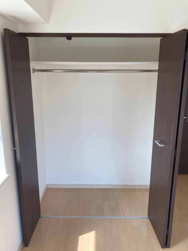 収納　たっぷり収納できるクローゼットです