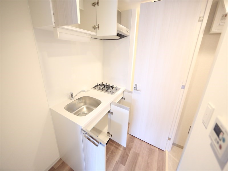 キッチン　システムキッチン（ガス2口コンロ付）