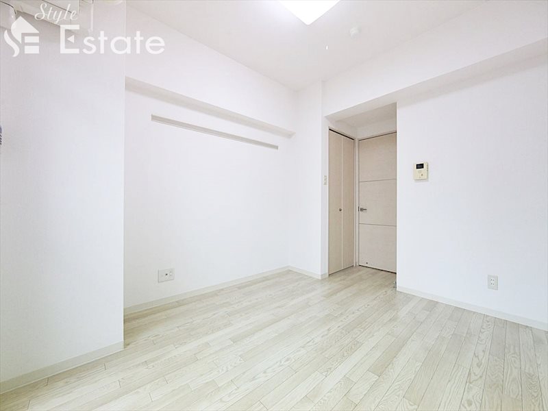 居室・リビング　洋室6.8帖　内装