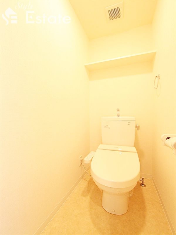 トイレ　トイレ　温水洗浄便座