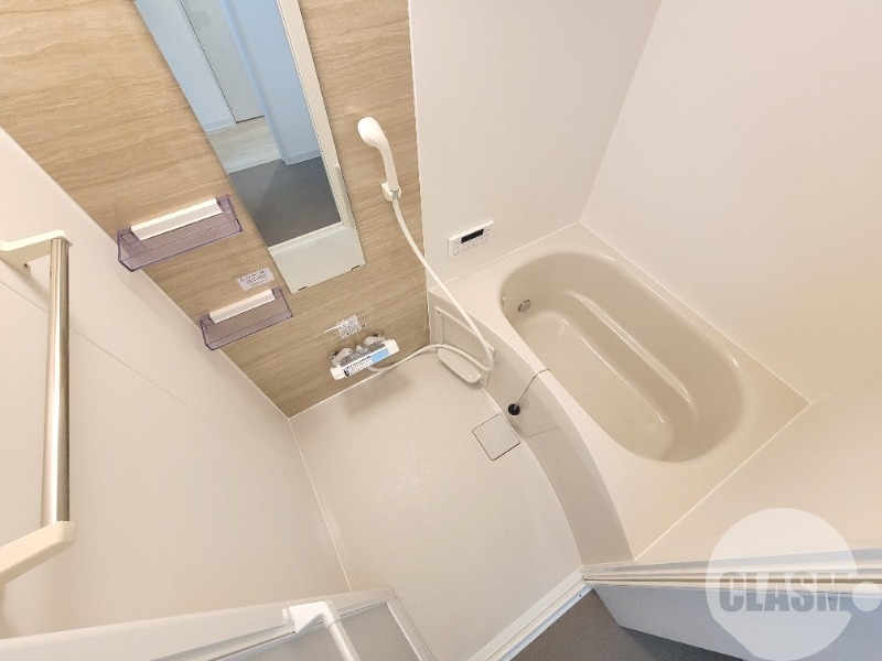 バス・シャワールーム　浴室乾燥機＆追い焚き機能付きバス♪