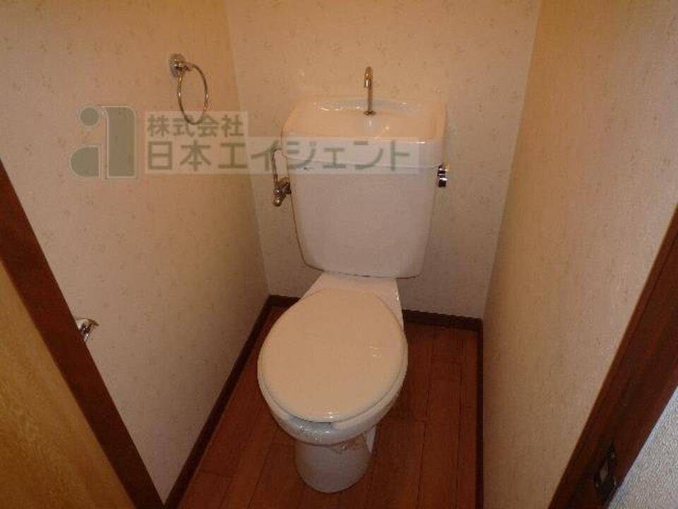 トイレ　トイレ