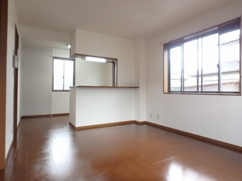 居室・リビング　図面と現状に相違がある場合には現状を優先